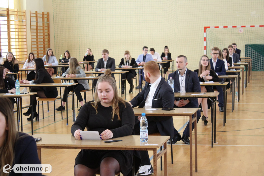 Zespół Szkól nr 2 życzy swoim maturzystom powodzenia