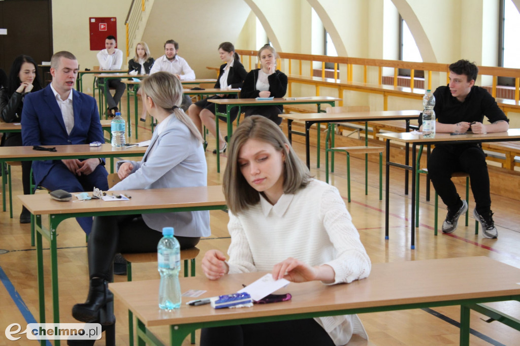 Zespół Szkól nr 2 życzy swoim maturzystom powodzenia