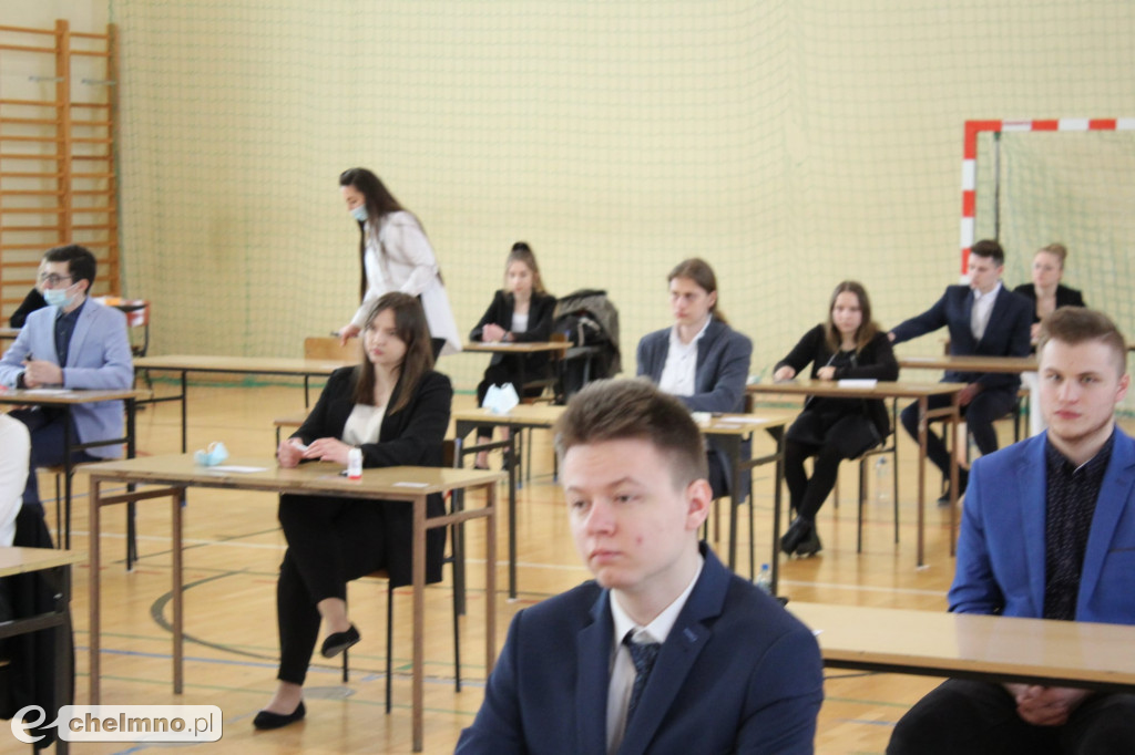 Zespół Szkól nr 2 życzy swoim maturzystom powodzenia