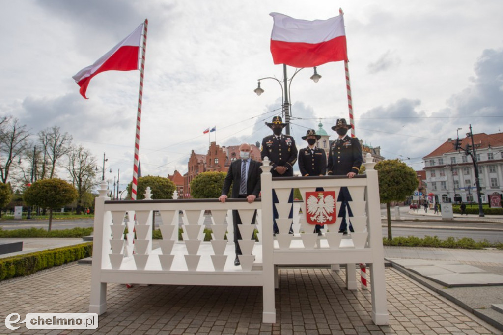 Nowa zmiana żołnierzy USA