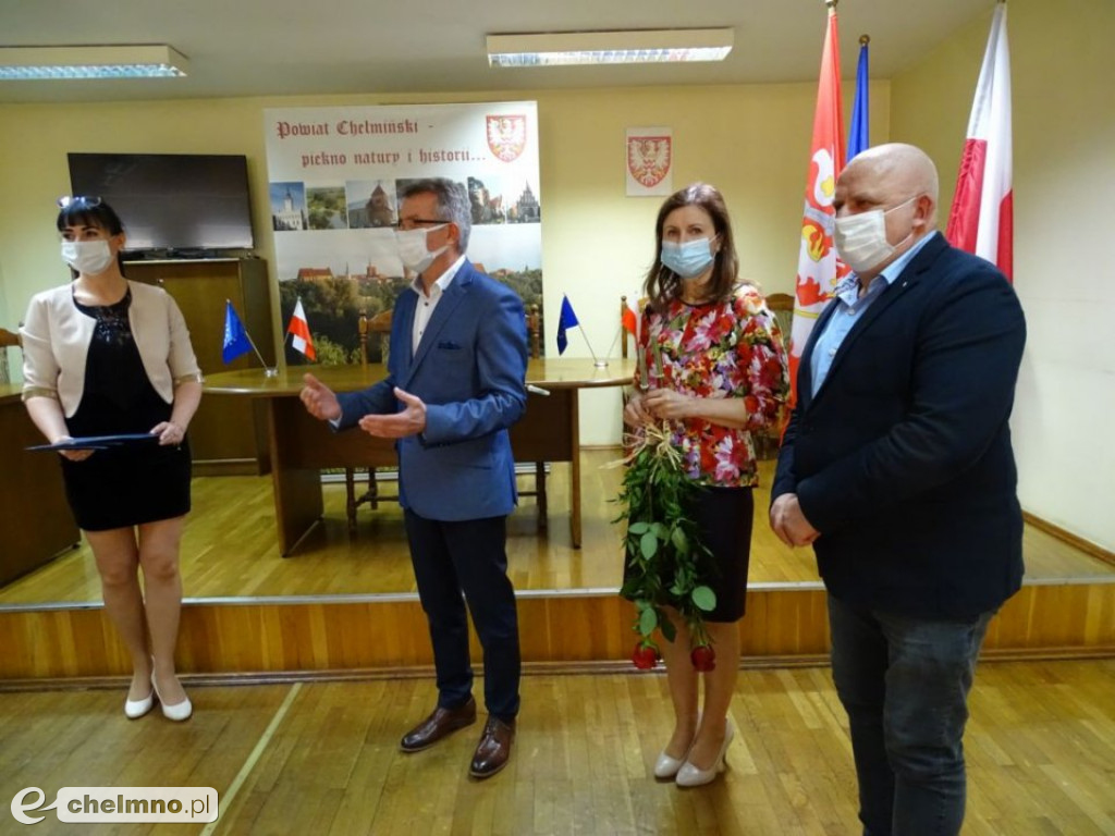 Przedłużenie powierzenia stanowiska dyrektora szkoły
