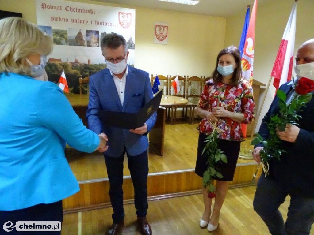 Przedłużenie powierzenia stanowiska dyrektora szkoły