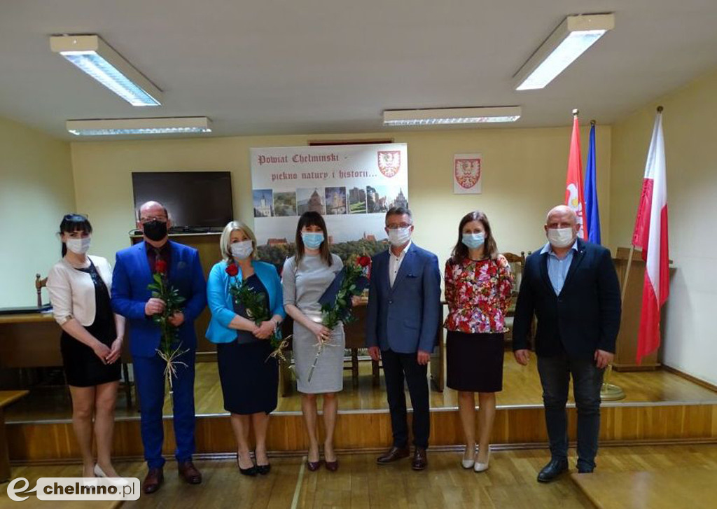 Przedłużenie powierzenia stanowiska dyrektora szkoły