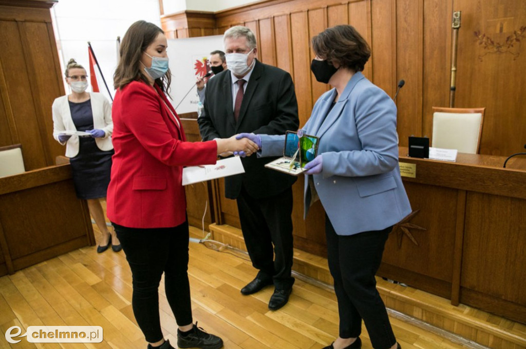 Prymusi zawodu w Urzędzie Marszałkowskim