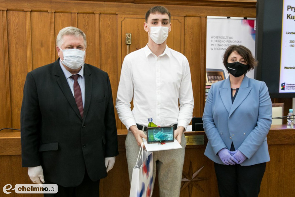 Prymusi zawodu w Urzędzie Marszałkowskim