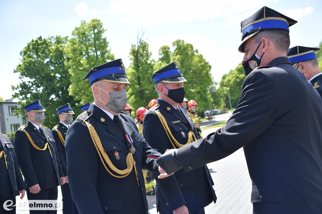 Awanse i odznaczenia z okazji Powiatowego Dnia Strażaka