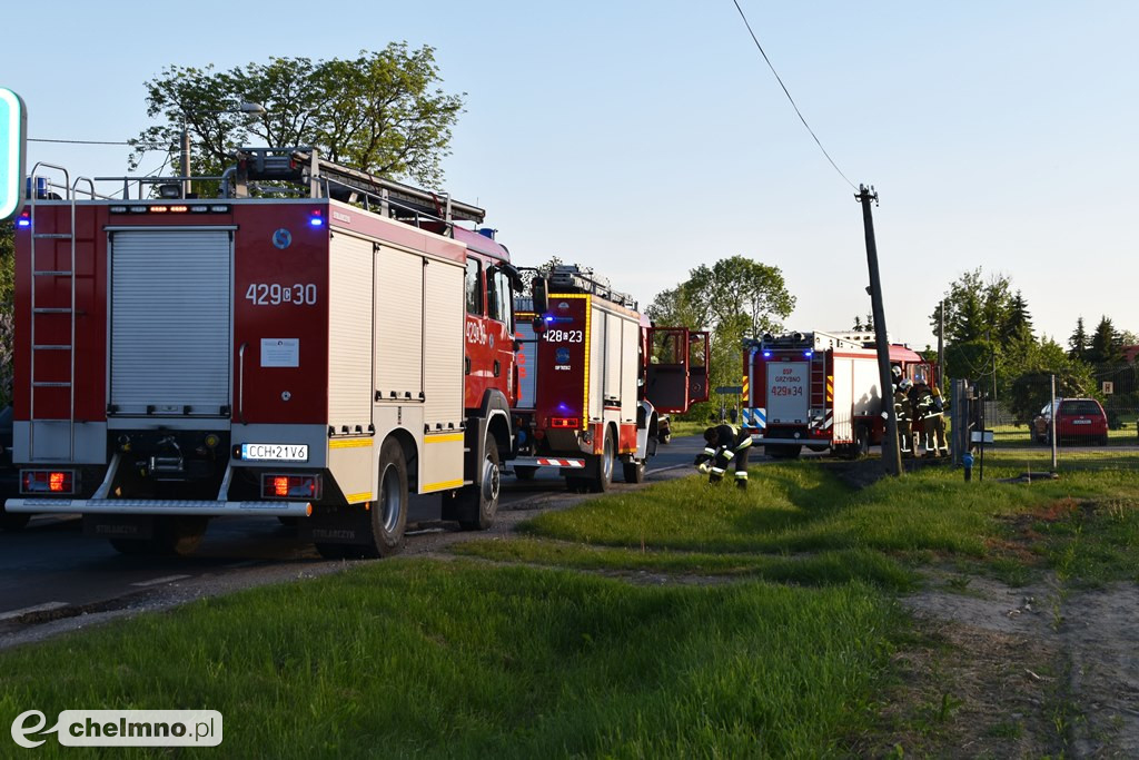 Groźny pożar hali produkcyjnej w Kałdusie