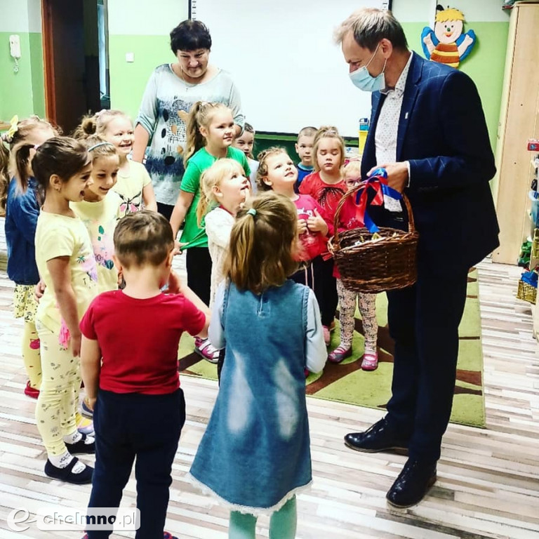 Sympatyczny i słodki Dzień Dziecka