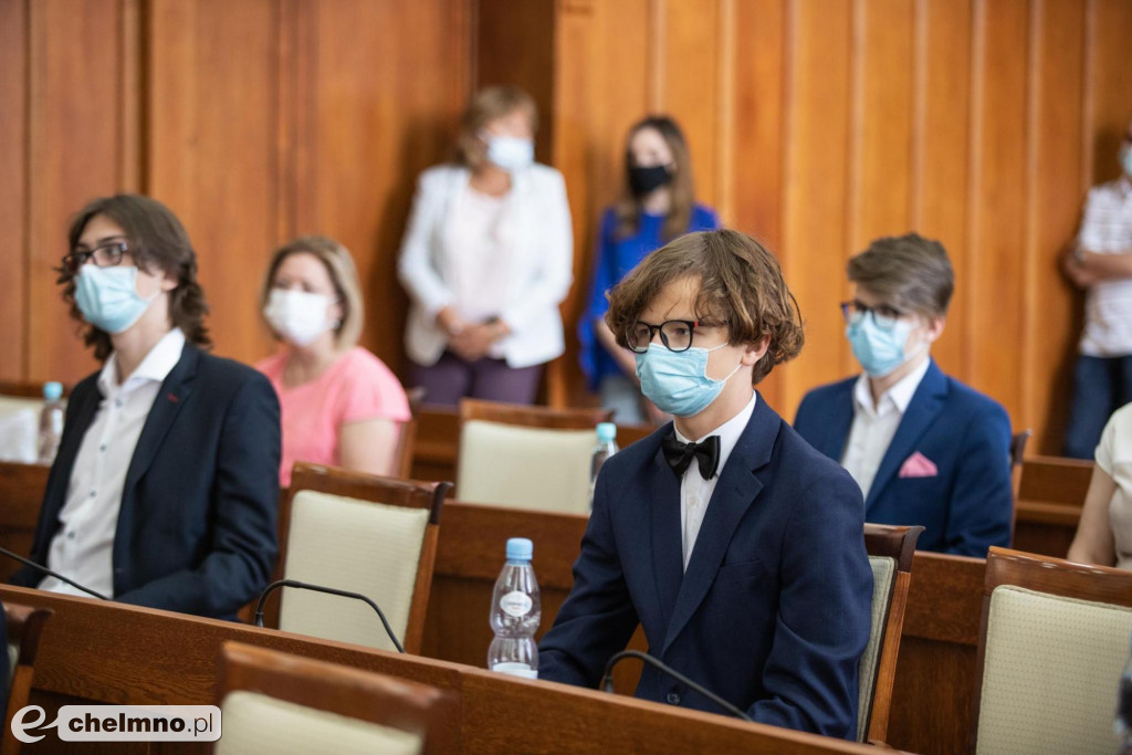 Najlepsi humaniści w Urzędzie Marszałkowskim