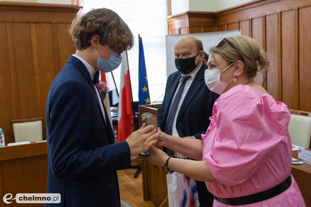Najlepsi humaniści w Urzędzie Marszałkowskim