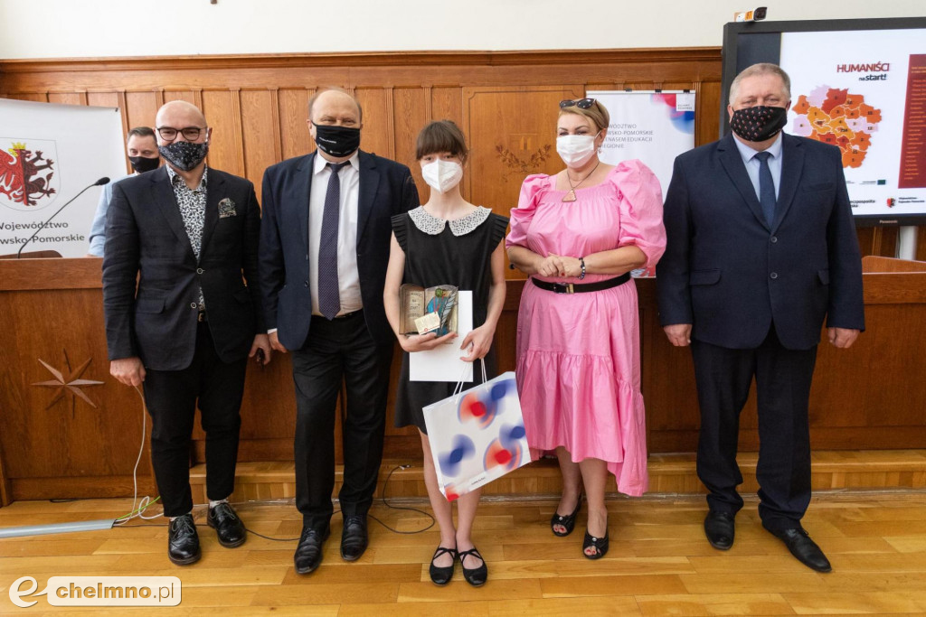 Najlepsi humaniści w Urzędzie Marszałkowskim