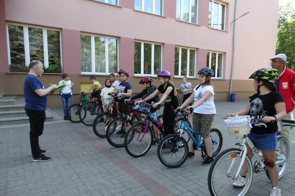 Egzamin na kartę rowerową w Czwórce