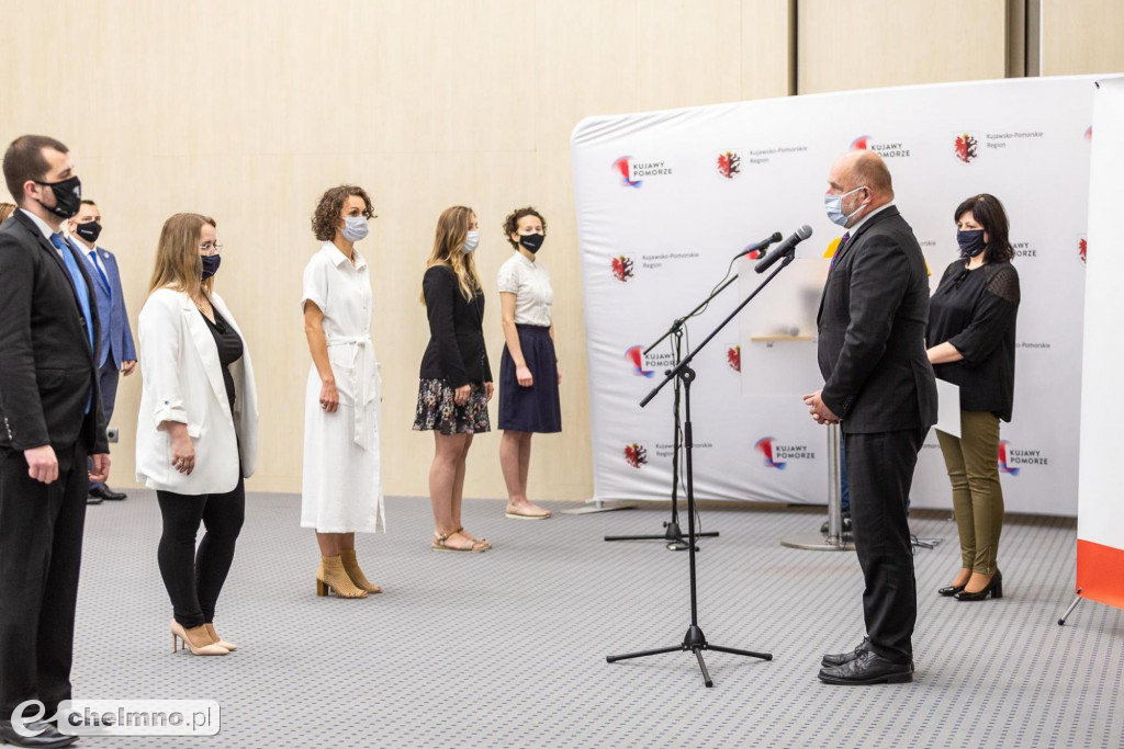 Nowi urzędnicy złożyli ślubowanie
