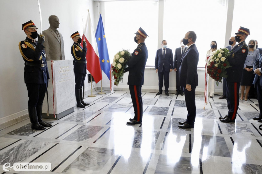 Senat uczcił prezydenta Raczkiewicza