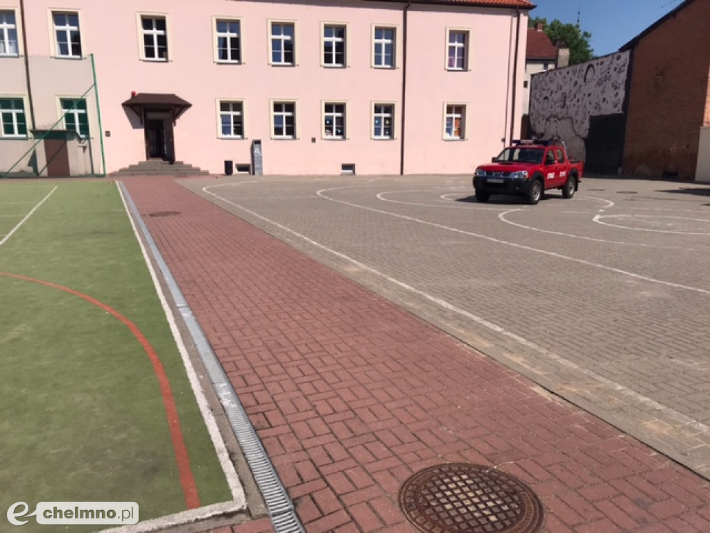 Wizyta Policji i Straży Pożarnej w Miejskim Przedszkolu