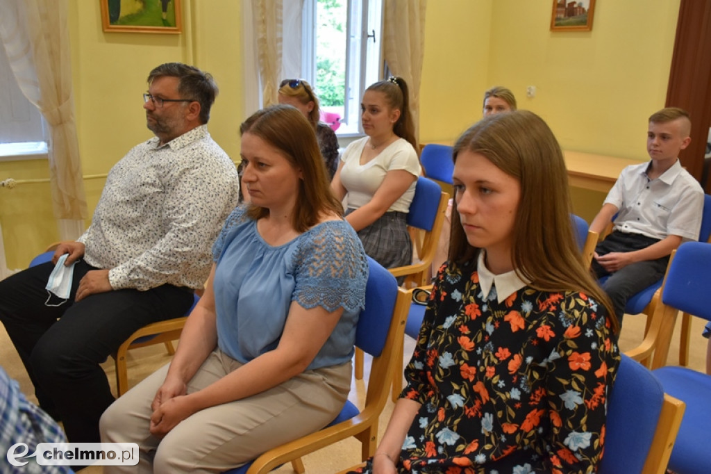 Nagrody dla najlepszych uczniów 2021