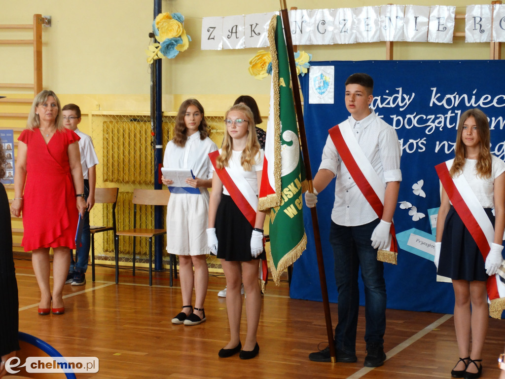 Czwórka wzbogaciła się wczoraj o nowych absolwentów