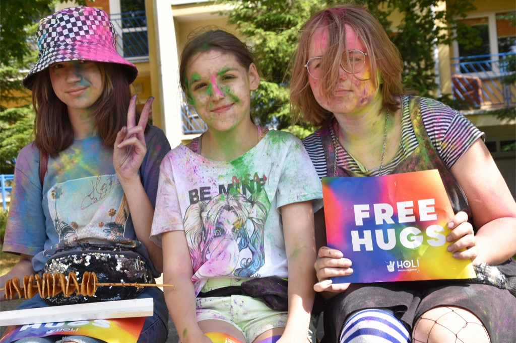 Szaleństwo podczas Festiwalu HOLI