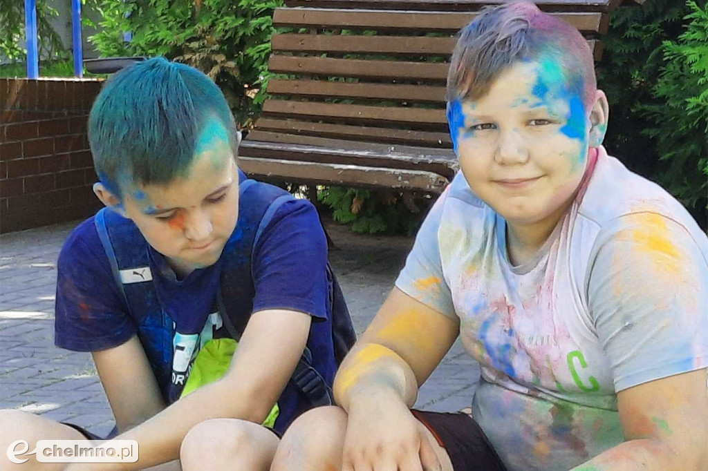 Szaleństwo podczas Festiwalu HOLI