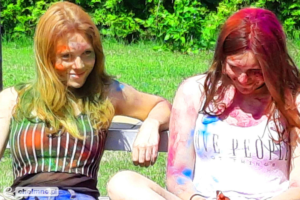 Szaleństwo podczas Festiwalu HOLI
