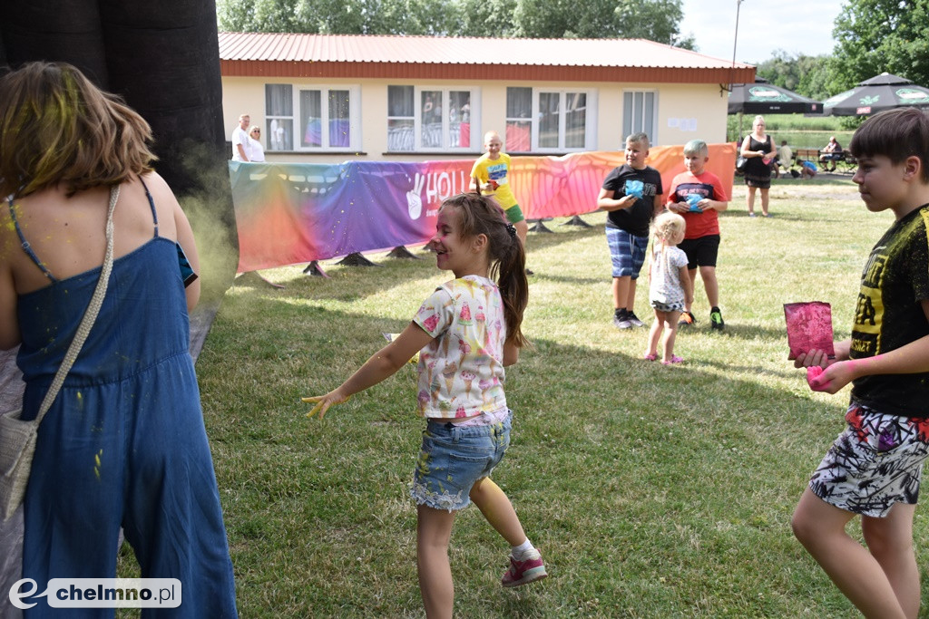 Szaleństwo podczas Festiwalu HOLI