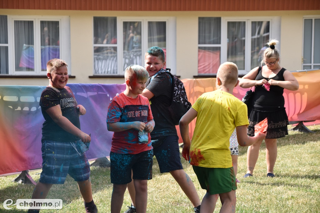 Szaleństwo podczas Festiwalu HOLI