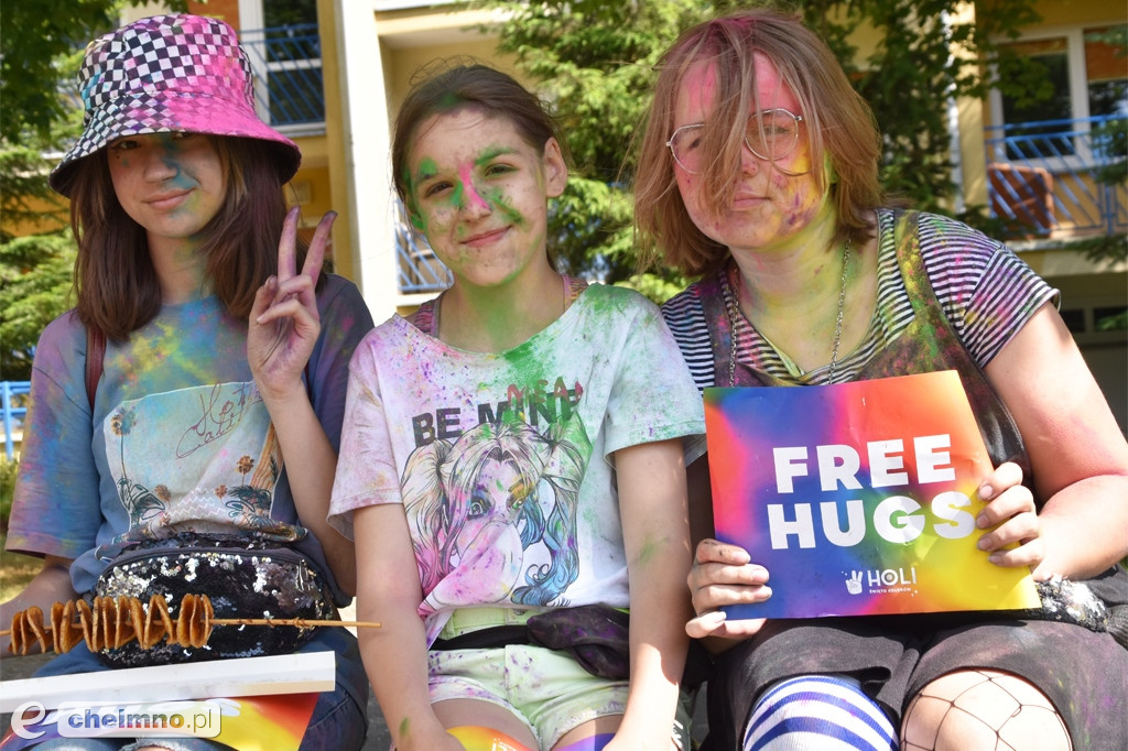 Szaleństwo podczas Festiwalu HOLI