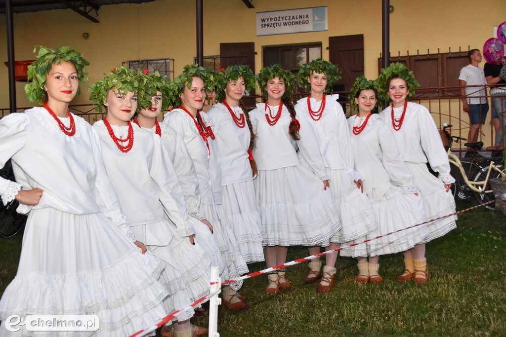 Piękne Obrzędy Nocy Świętojańskiej