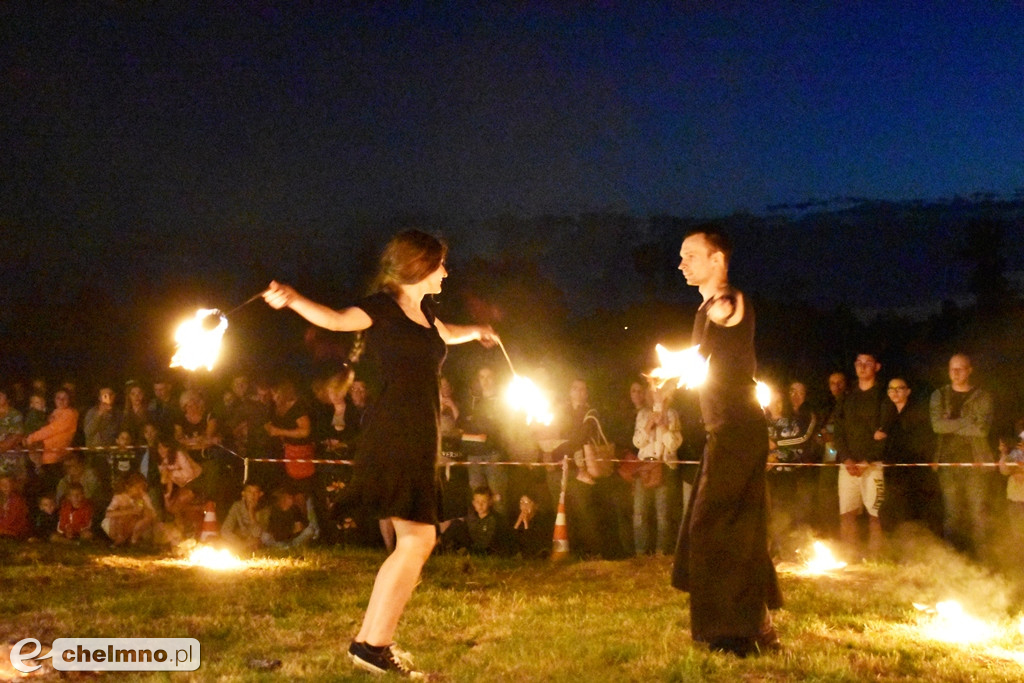 Efektowny pokaz Fire Show nad Jeziorem Starogrodzkim