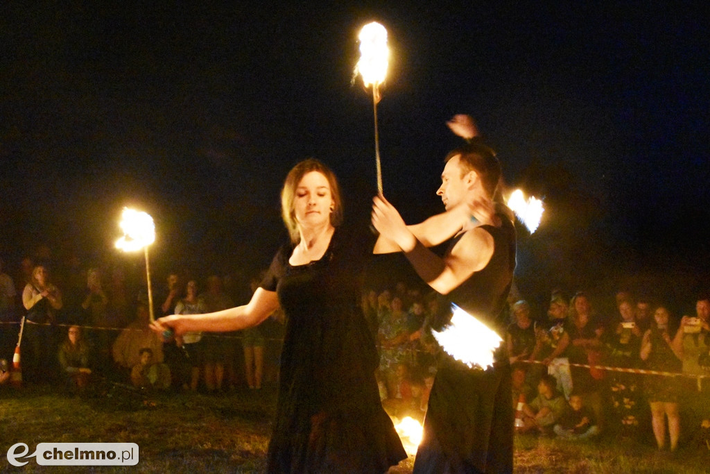 Efektowny pokaz Fire Show nad Jeziorem Starogrodzkim