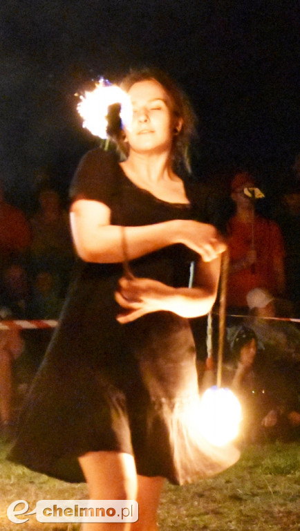 Efektowny pokaz Fire Show nad Jeziorem Starogrodzkim