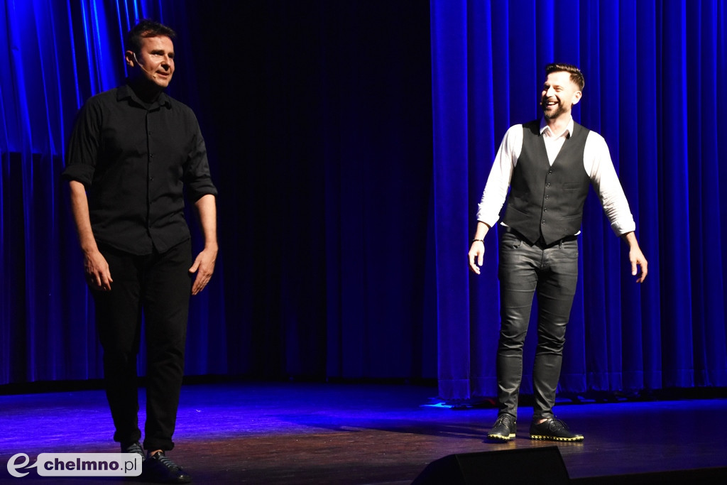 Kabaret Paranienormalni bawił publiczność w chełmińskim kinoteatrze