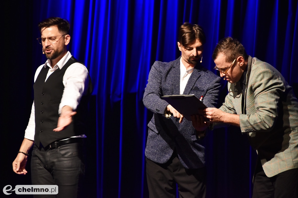 Kabaret Paranienormalni bawił publiczność w chełmińskim kinoteatrze