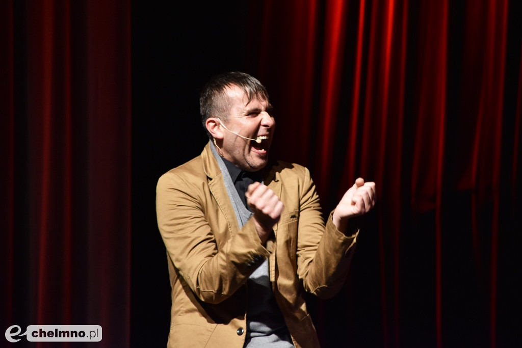 Kabaret Paranienormalni bawił publiczność w chełmińskim kinoteatrze