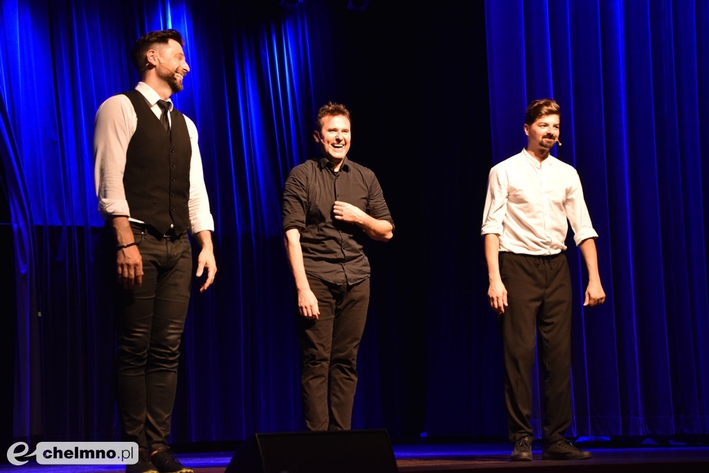 Kabaret Paranienormalni bawił publiczność w chełmińskim kinoteatrze