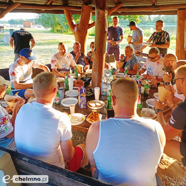 Miły wieczór nad Jeziorem Starogrodzkim