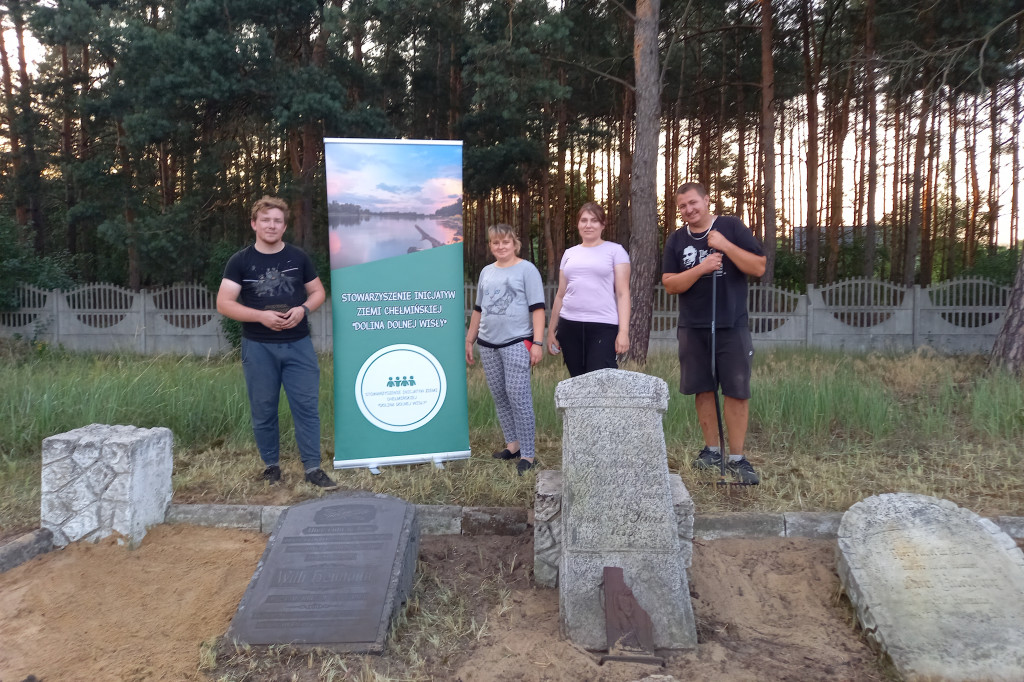 Uprzątnięcie lapidarium cmentarza ewangelickiego w Kolnie