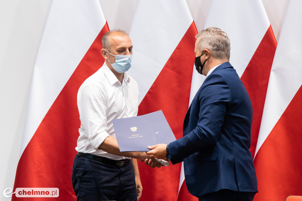 Podpisanie umów na inwestycje