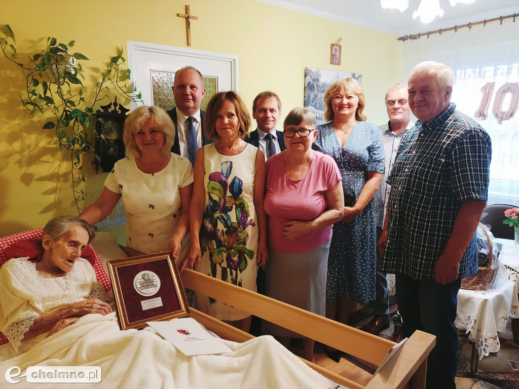 Najlepsze życzenia z okazji 101 urodzin dla Janiny Bernasiak