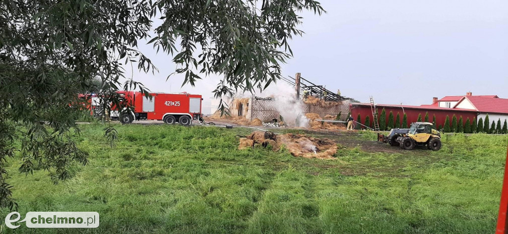 Po uderzeniu pioruna zapaliła się stodoła