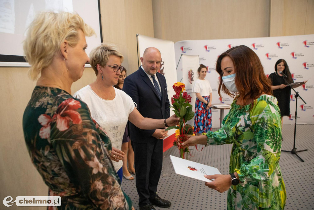 Artyści z marszałkowskimi stypendiami