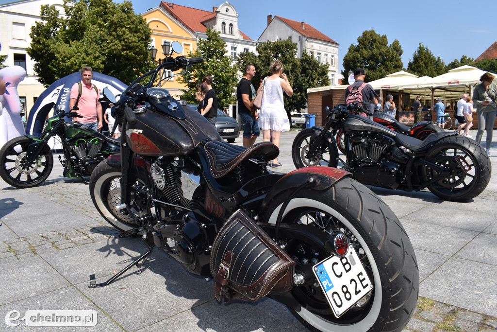 Szaleństwo motoryzacyjne na chełmińskim Rynku