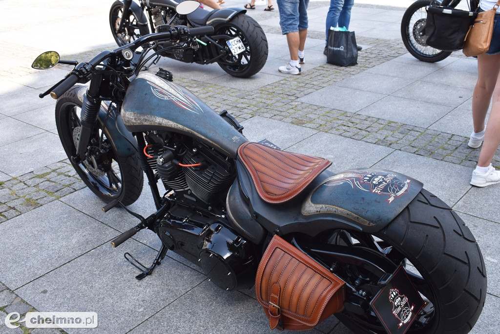 Szaleństwo motoryzacyjne na chełmińskim Rynku