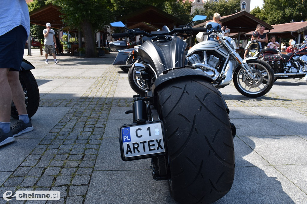 Szaleństwo motoryzacyjne na chełmińskim Rynku