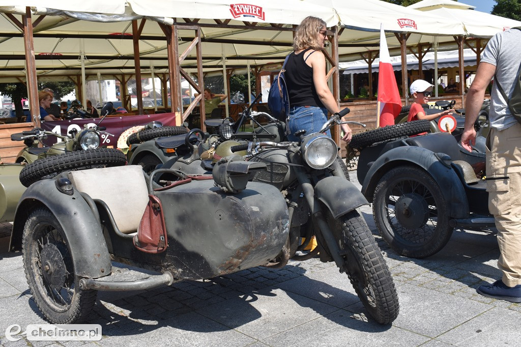 Szaleństwo motoryzacyjne na chełmińskim Rynku
