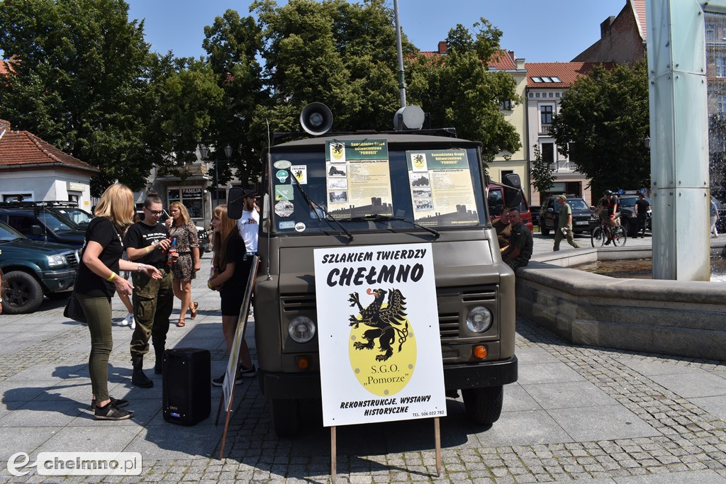 Szaleństwo motoryzacyjne na chełmińskim Rynku