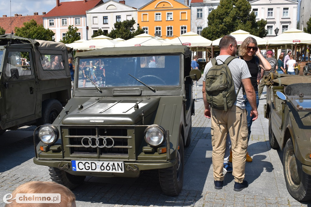 Szaleństwo motoryzacyjne na chełmińskim Rynku