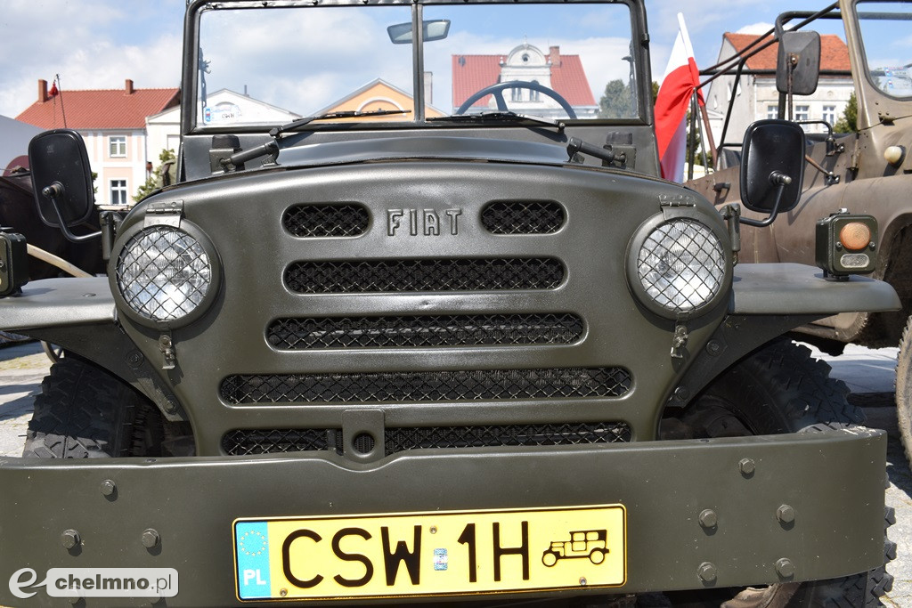 Szaleństwo motoryzacyjne na chełmińskim Rynku