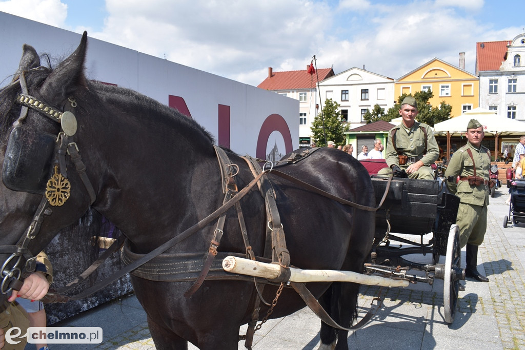 Szaleństwo motoryzacyjne na chełmińskim Rynku