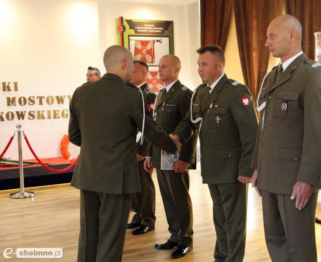 Uroczysta zbiórka z okazji Święta Wojska Polskiego
